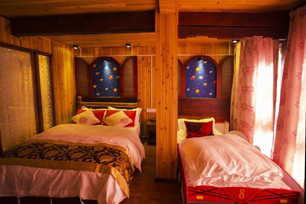 Hotel Secret Garden Lijiang  Pokój zdjęcie