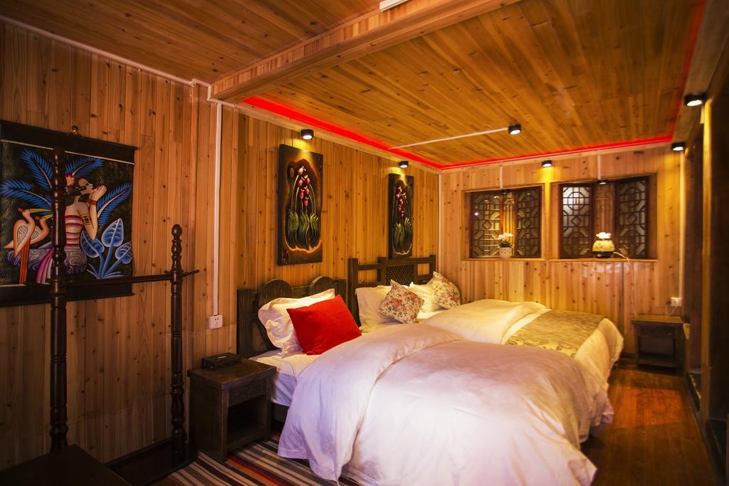 Hotel Secret Garden Lijiang  Pokój zdjęcie