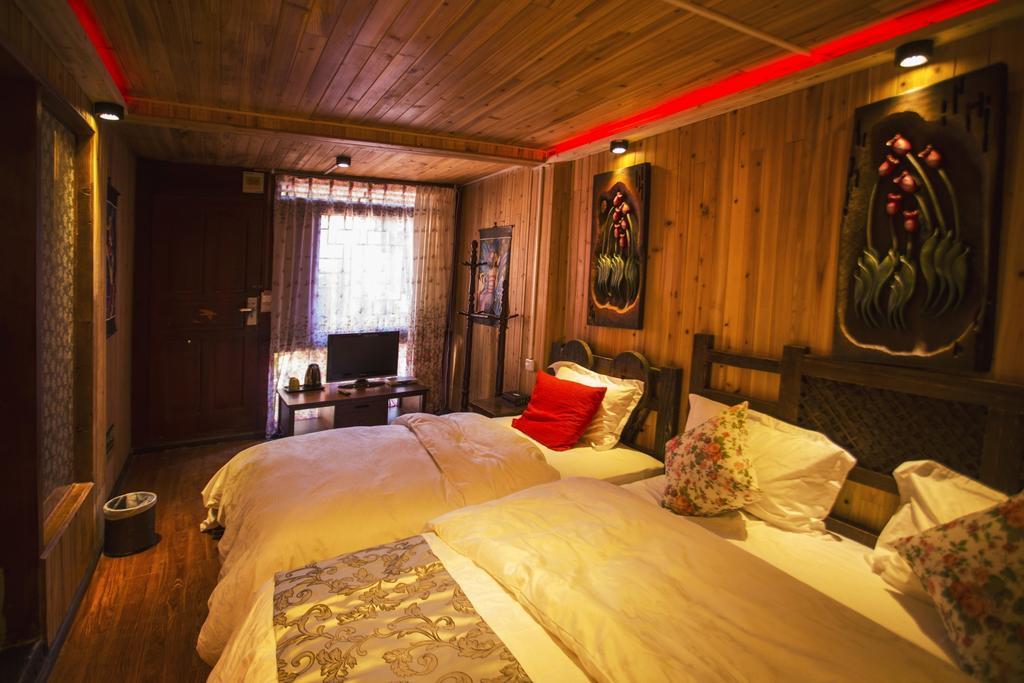 Hotel Secret Garden Lijiang  Zewnętrze zdjęcie