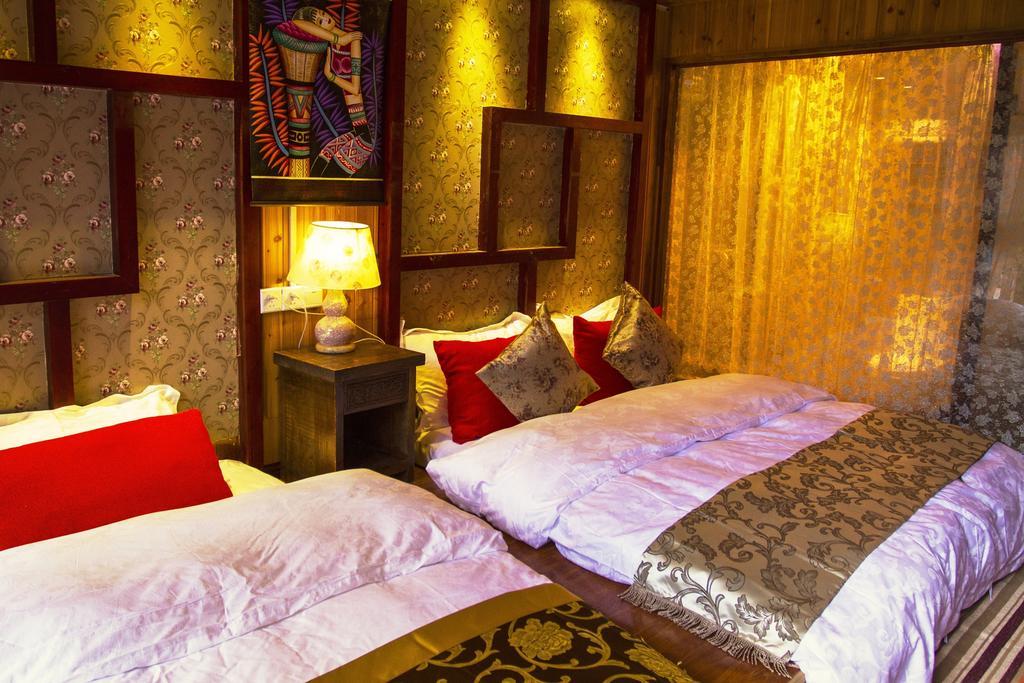 Hotel Secret Garden Lijiang  Zewnętrze zdjęcie