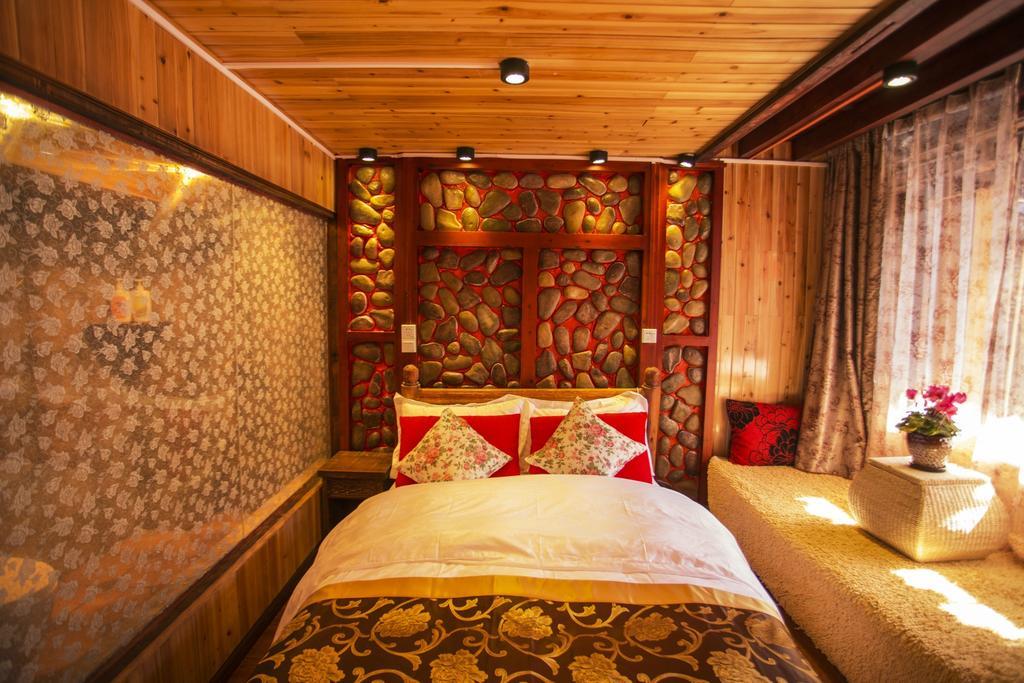 Hotel Secret Garden Lijiang  Pokój zdjęcie